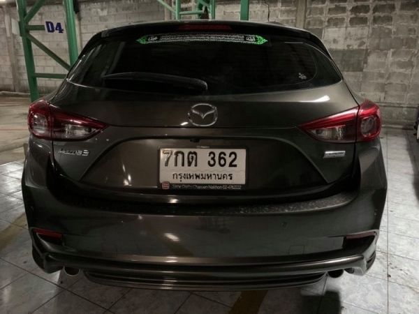 Mazda 3 ปี 2017 จดทะเบียน 2018 รุ่น S รูปที่ 1